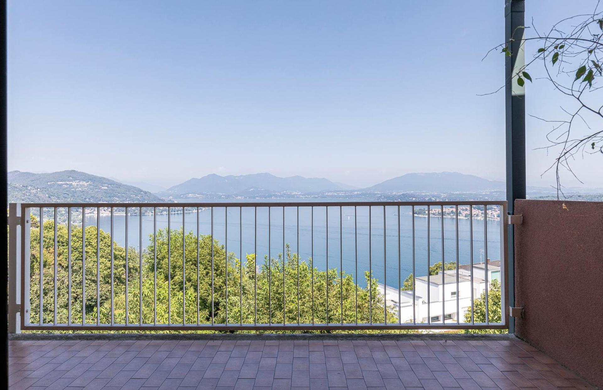 Appartamento Arona Vista Panoramica Dagnente Esterno foto
