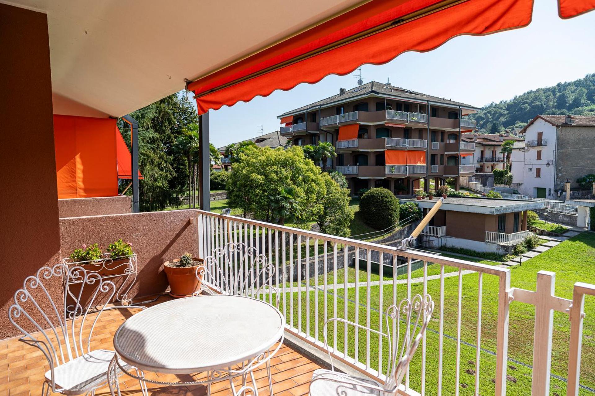 Appartamento Arona Vista Panoramica Dagnente Esterno foto